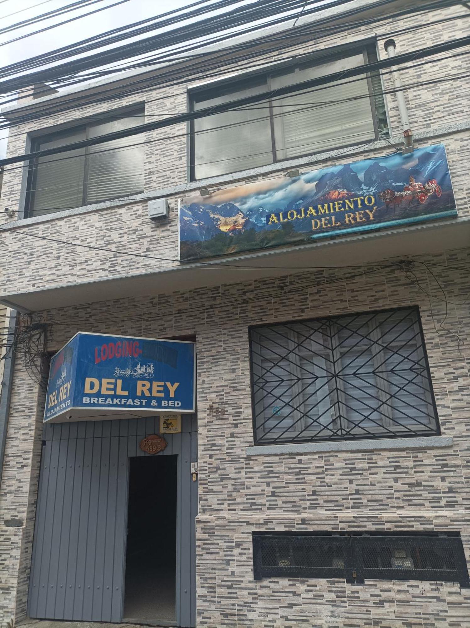 Alojamiento Familiar Rey Acomodação com café da manhã Punta Arenas Exterior foto